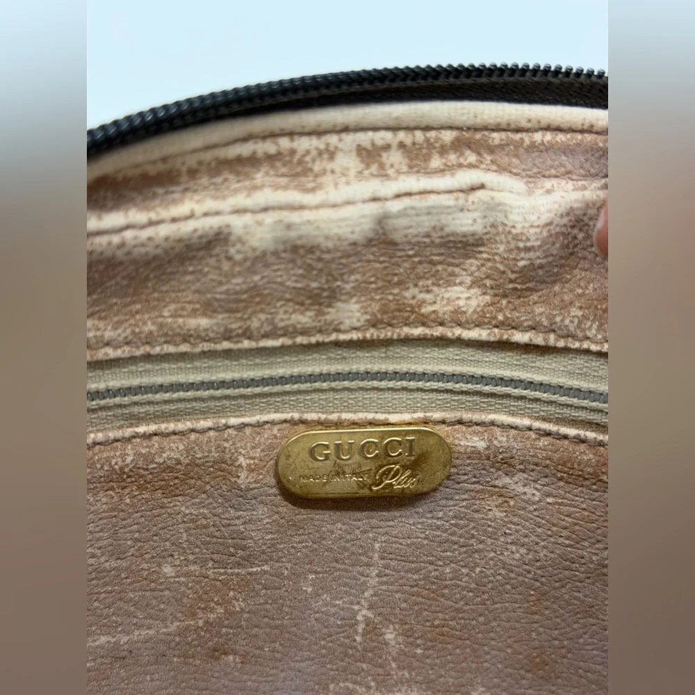 Vintage GUCCI Plus GG Clutch with Wrist Strap - Picture 13 of 14